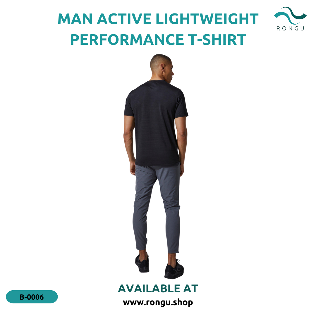 MAN ACTIVE LIGHTWEIGHT PERFORMANCE T-SHIRT